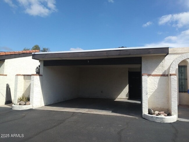 property at 2940 N 38th St