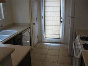 4078 Sparrow Rock St in Las Vegas, NV - Building Photo - Building Photo