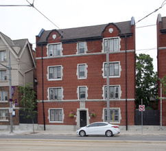 Truman St Clair in Toronto, ON - Building Photo - Building Photo