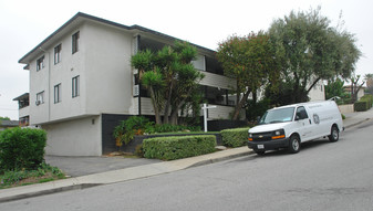 1734 Ellincourt Dr Apartments