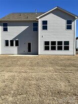 1006 Creeks Landing Dr in Monroe, NC - Building Photo