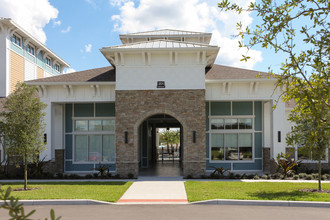 Legacy Union Square Apartments in Davenport, FL - Building Photo - Building Photo