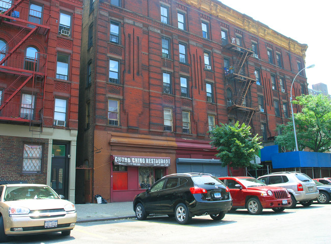 262-266 Alexander Ave in Bronx, NY - Foto de edificio - Building Photo