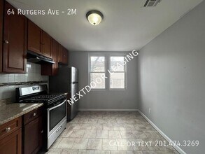 64 Rutgers Ave in Jersey City, NJ - Building Photo - Building Photo