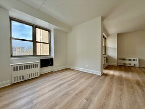 33 North Third Ave in Mount Vernon, NY - Building Photo - Building Photo