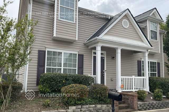 property at 3232 Tallon Ln SW