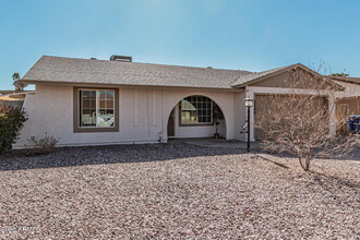 2255 W Osage Ave in Mesa, AZ - Building Photo - Building Photo