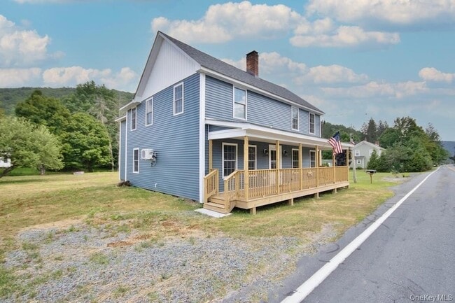 property at 162 Rockland Rd