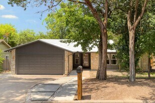 2205 Trede Dr in Austin, TX - Building Photo