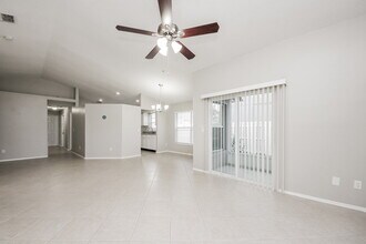 2653 Walden Ct in Kissimmee, FL - Building Photo - Building Photo