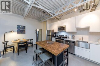 350 E 2nd Ave in Vancouver, BC - Building Photo - Building Photo