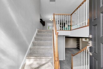 2904 S Reading Ct in Denver, CO - Building Photo - Building Photo