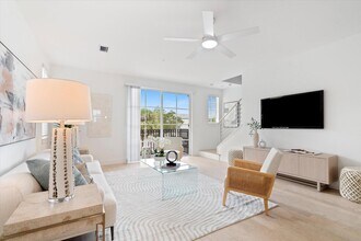 47 NW 4th Ave in Delray Beach, FL - Building Photo - Building Photo