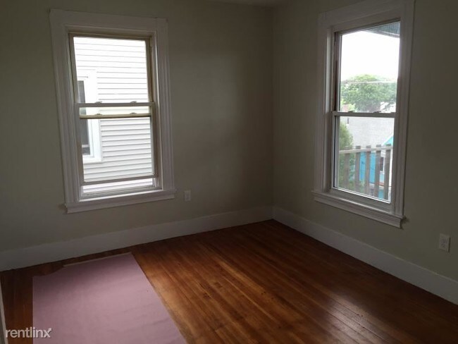 103 Marion St-Unit -# 1 in Somerville, MA - Foto de edificio - Building Photo