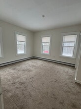 274 Gibbons Hwy in Wilton, NH - Building Photo - Building Photo