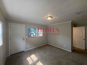 1728 E Illinois St in Evansville, IN - Building Photo - Building Photo