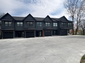 213 S Porter St in Winchester, TN - Building Photo