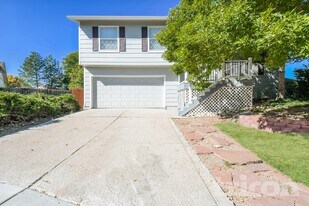 8726 W 86th Ave in Arvada, CO - Building Photo