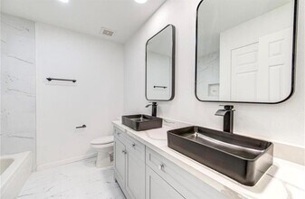 13714 Neston Dr in Houston, TX - Building Photo - Building Photo