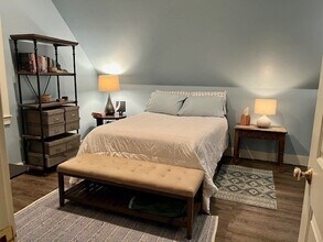 133 Walnut St in Wellesley, MA - Building Photo - Building Photo