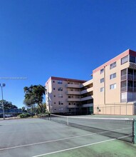 406 NW 68th Ave in Plantation, FL - Building Photo - Building Photo