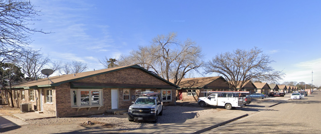 2109-2129 51st St in Lubbock, TX - Building Photo