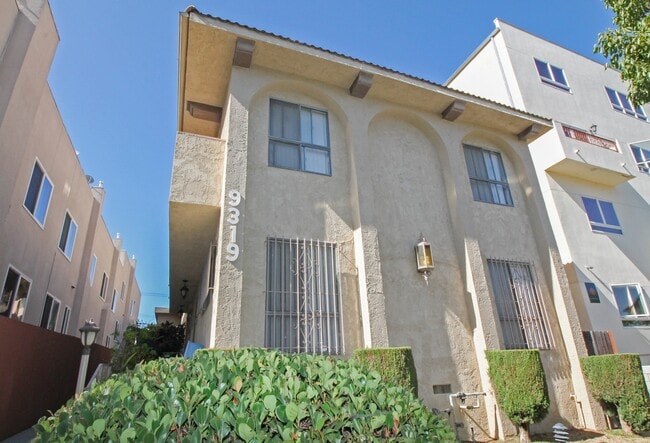 9319 Alcott St, Unit 1