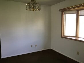 2325 Windsor Dr in Caldwell, ID - Building Photo - Building Photo
