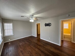 518 E Lockheed Dr in Midwest City, OK - Building Photo - Building Photo