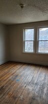 218 Irving St, Unit 218
