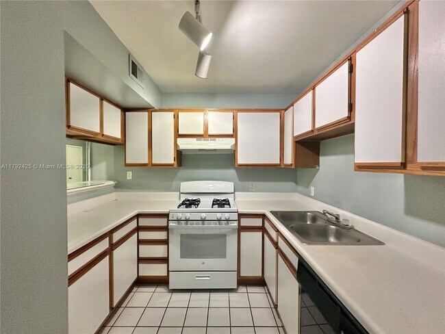 property at 15290 SW 106th Ln
