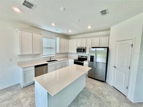 4033 Ambrose Ave in Kissimmee, FL - Building Photo - Building Photo