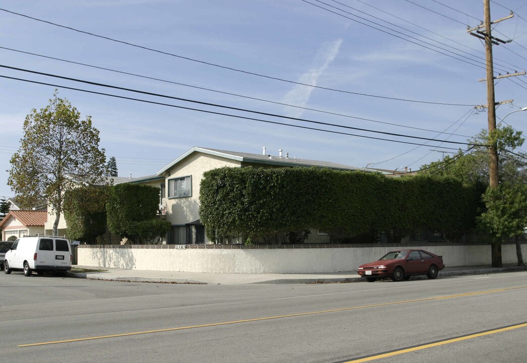 23315 Arlington Ave in Torrance, CA - Foto de edificio