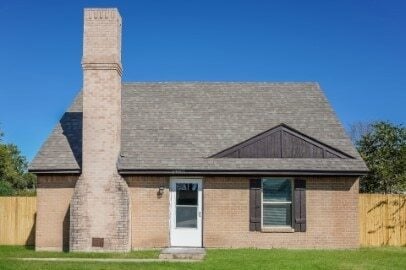 14001 Horseshoe Trail in Balch Springs, TX - Foto de edificio - Building Photo