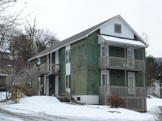 125 N Potter St in Bellefonte, PA - Building Photo - Building Photo