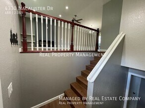 4330 Macalister Dr in Anchorage, AK - Building Photo - Building Photo
