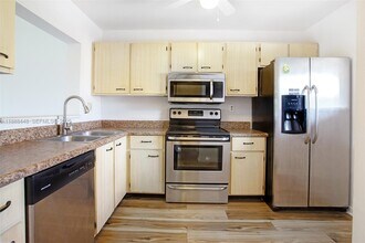 9431 Boca Cove Cir in Boca Raton, FL - Foto de edificio - Building Photo