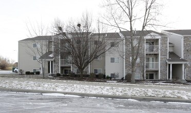 Willow Glen Apartments in Kansas City, MO - Building Photo - Building Photo