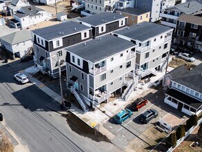 57 Railroad Ave in Salisbury, MA - Building Photo - Building Photo