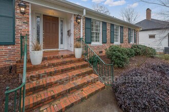 4023 Arbor Way in Charlotte, NC - Building Photo - Building Photo