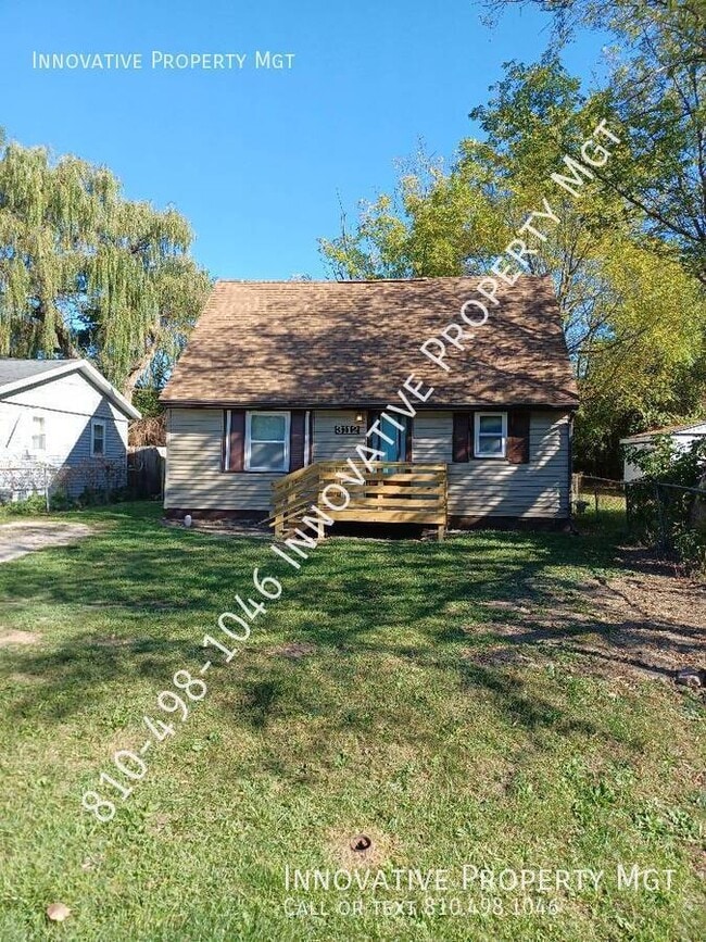 property at 3112 Stratford St