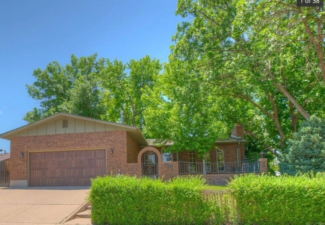 property at 2541 Taylor Ln