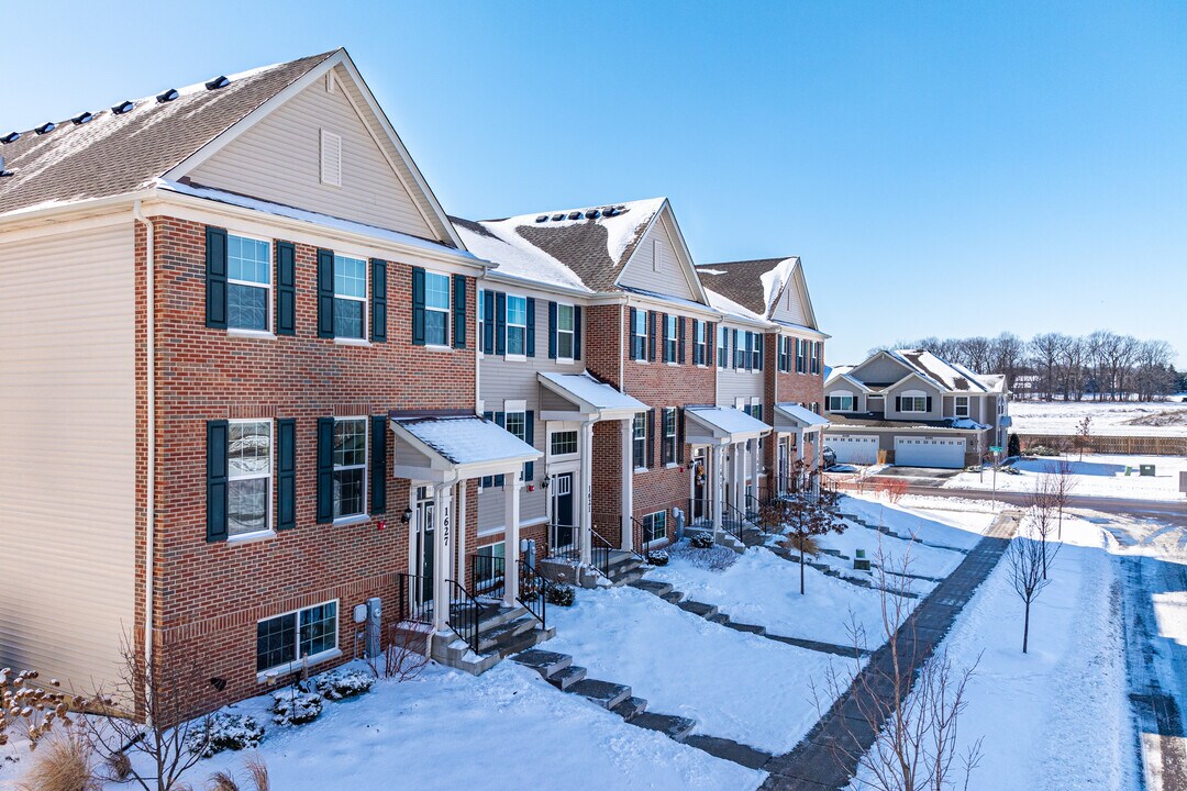 Prairie Commons in Batavia, IL - Building Photo
