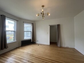 256 Fitzroy St in Charlottetown, PE - Building Photo - Building Photo