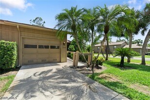 17754 Grande Bayou Ct in Ft. Myers, FL - Building Photo