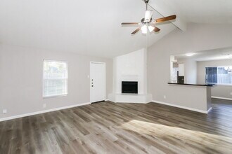 16751 Dew Drop Ln in Houston, TX - Building Photo - Building Photo