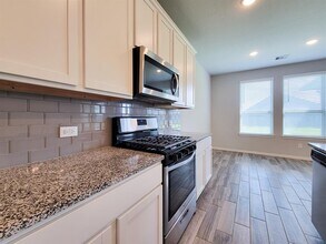 31419 Horseshoe Meadow Bend Ln in Fulshear, TX - Building Photo - Building Photo