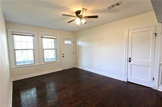 1811 Opelousas Ave in New Orleans, LA - Foto de edificio - Building Photo