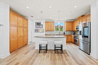 2001 Coral Heights Blvd in Oakland Park, FL - Building Photo - Building Photo