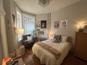 38 Hemenway St, Unit 1 in Boston, MA - Foto de edificio - Building Photo